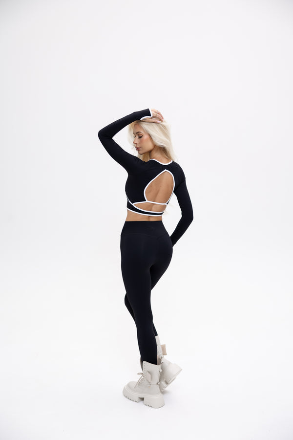 Czarny sportowy longsleeve MOVEN Noir z długim rękawem, wycięciem na plecach